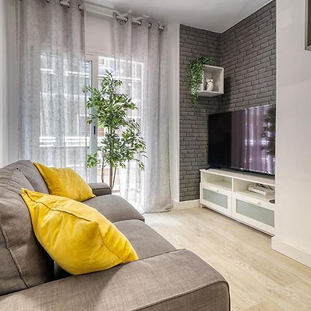 Cozy Main Square And Beachfront 3-Bedrooms Apartment Лос Кристианос Экстерьер фото
