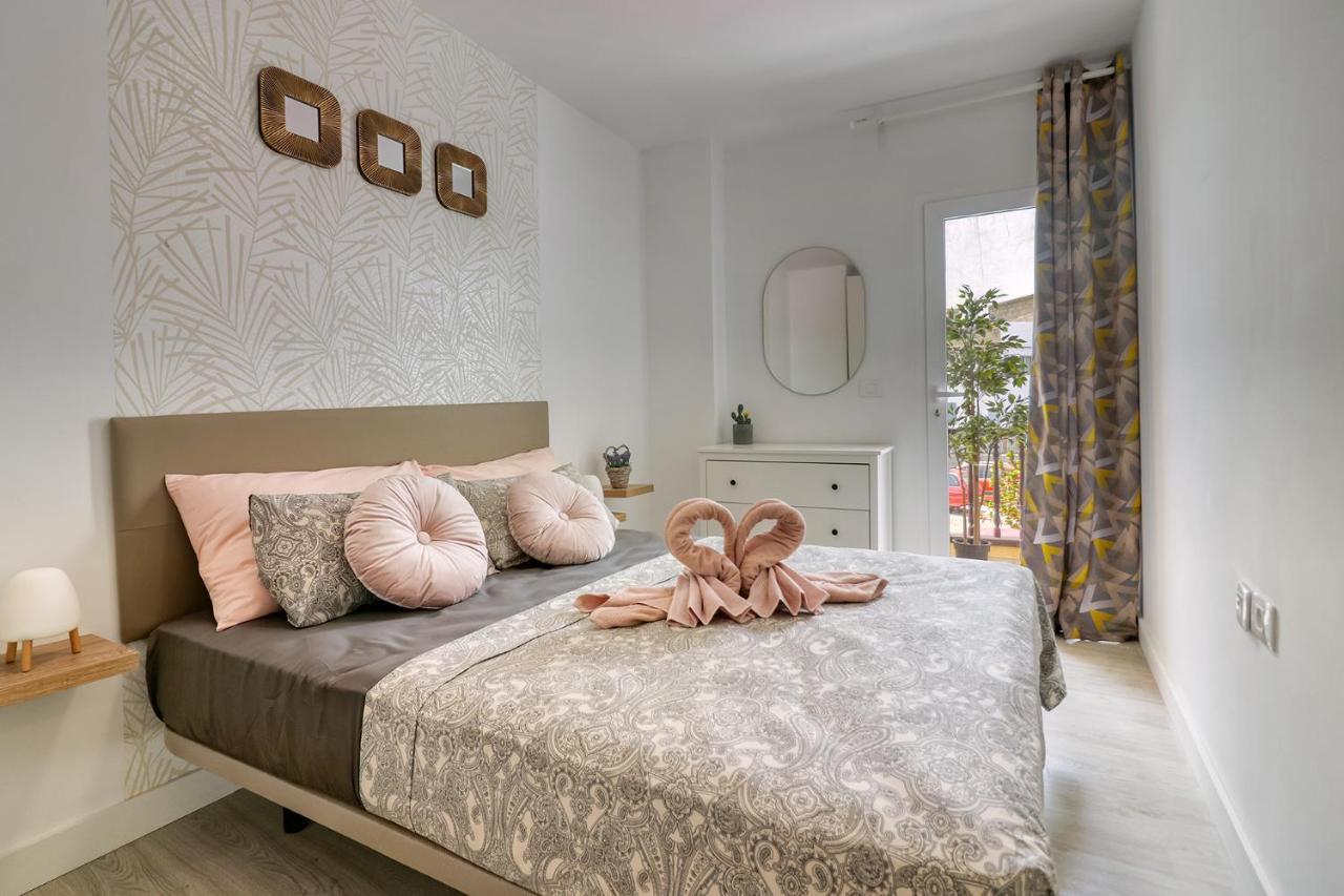 Cozy Main Square And Beachfront 3-Bedrooms Apartment Лос Кристианос Экстерьер фото